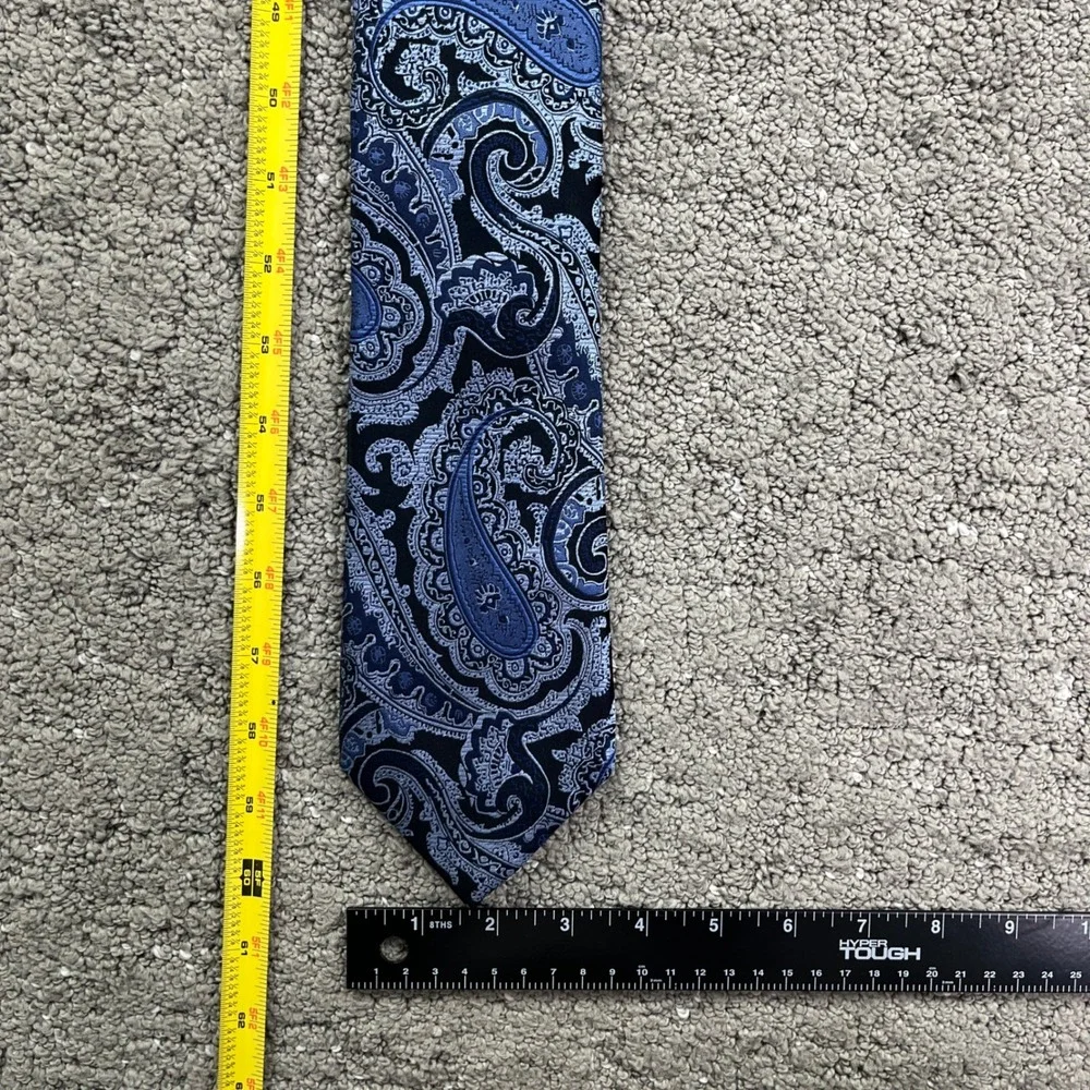 Kenneth Roberts Platinum Mens Tie Blue Black Paisley Woven Jacquard Necktie